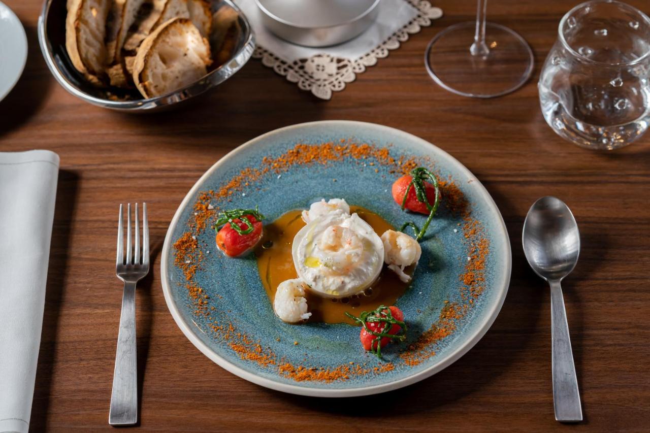 Ca'Di Dio-Small Luxury Hotel Venedig Eksteriør billede A plate of Mozzarella di Bufala
